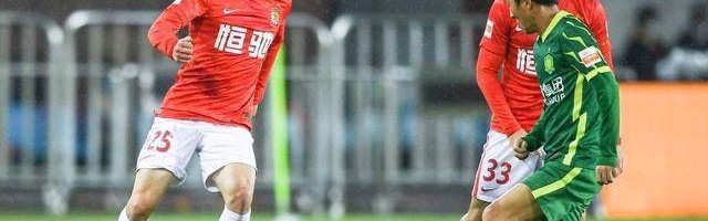 KaiyunSports-京粤强强对话变全华班对决 寒夜里目送泰山问鼎