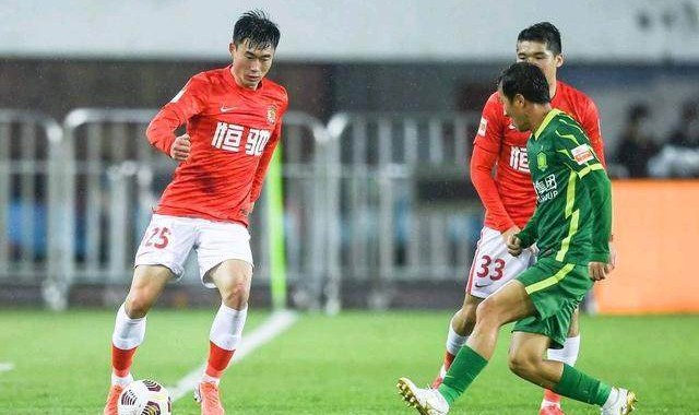 KaiyunSports-京粤强强对话变全华班对决 寒夜里目送泰山问鼎