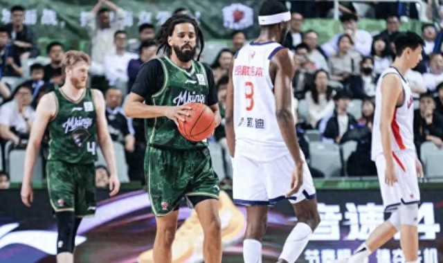 挑战不可能！这些NBA球星，曾跨界其他运动，乔丹转战棒球！